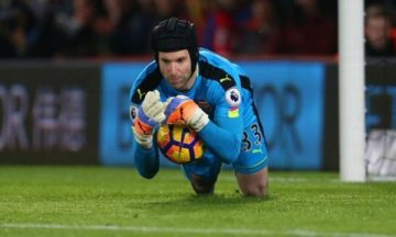 cech-issues-ucl-warning-for-arsenal