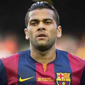 Dani Alves Biography, Career, Net Worth, Market Value, Family, Wife and Many More