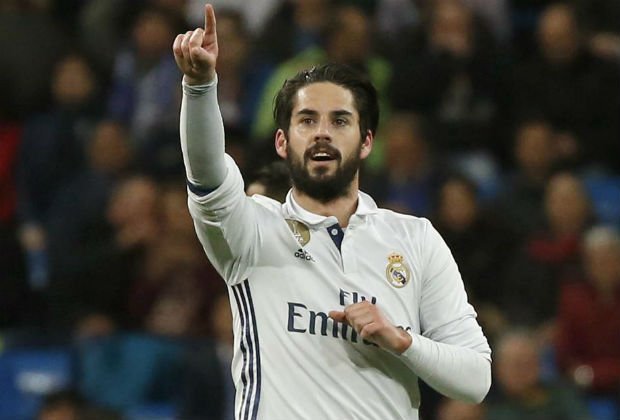 Detailed biography and career of Isco Alarcon